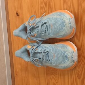 Women's Hoka shoes